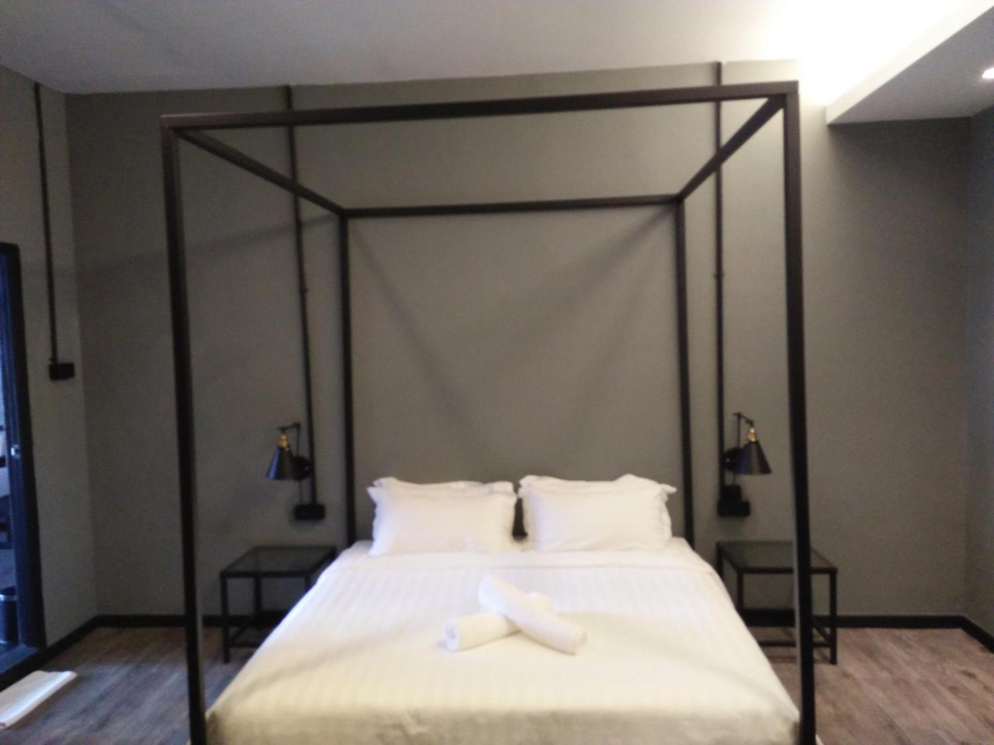 68 Boutique Hotel Sitiawan Esterno foto